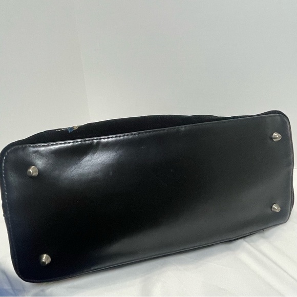 Isaac Mizrahi for Target Black Floral Handbag Satchel. Velvet. Embroidered rose - Picture 7 of 12